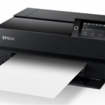 EPSON P900